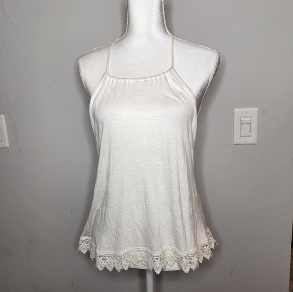 White halter blouse - Picture 6 of 12